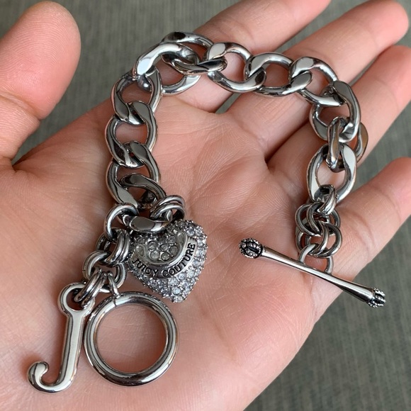 Juicy Couture Silver Chain Link Heart Toggle Bracelet J Charm 7.5” Jewelry EUC - Picture 2 of 7
